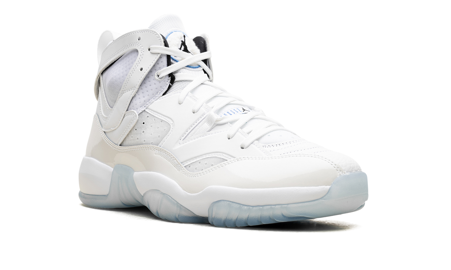 Jumpman Two Trey "Legend Blue" DO1925 104