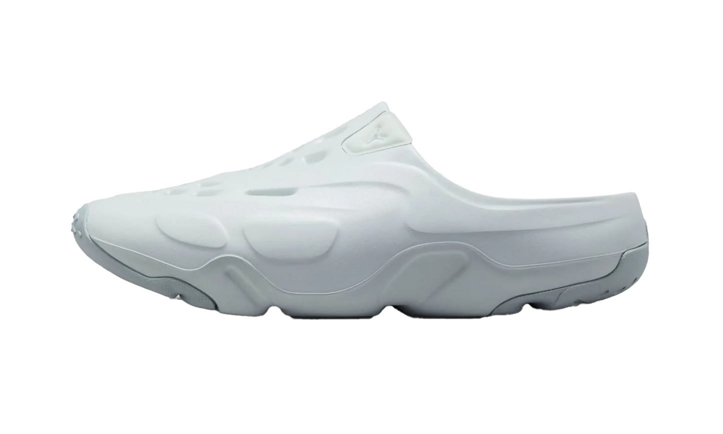 AIR JORDAN ROAM "LIGHT SILVER LIGHT PUMICE" FQ0227 002