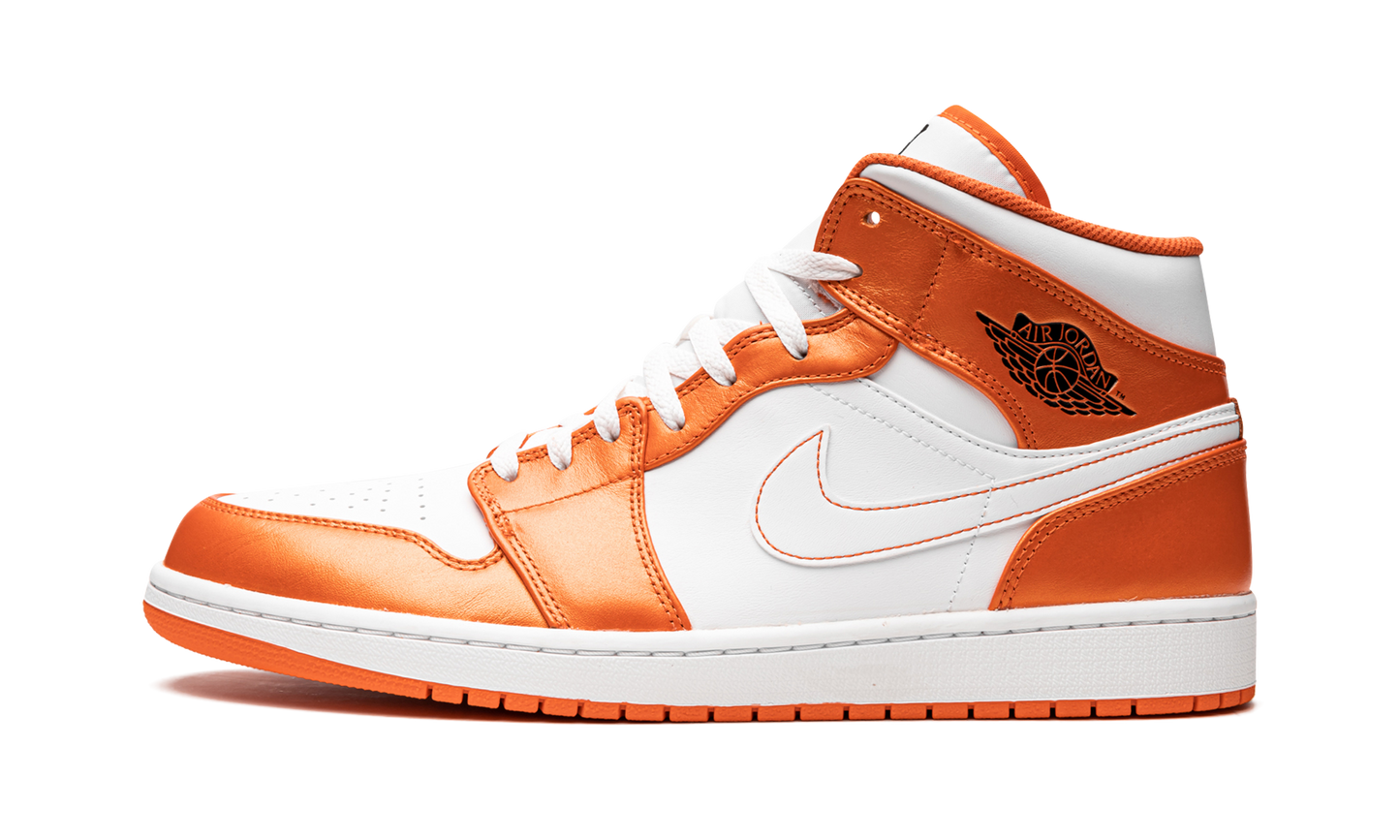 Air Jordan 1 Mid SE "Electro Orange" DM3531 800