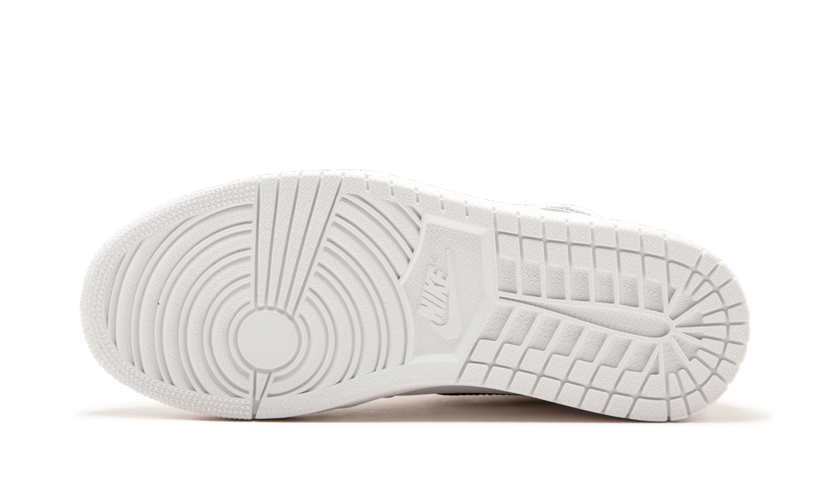 Air Jordan 1 Retro High OG "Premium Essentials" 555088 102