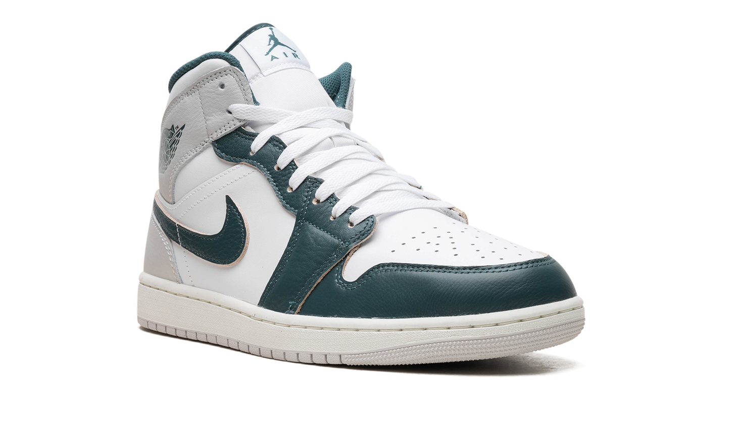 Air Jordan 1 "Oxidized Green" FQ7720 103