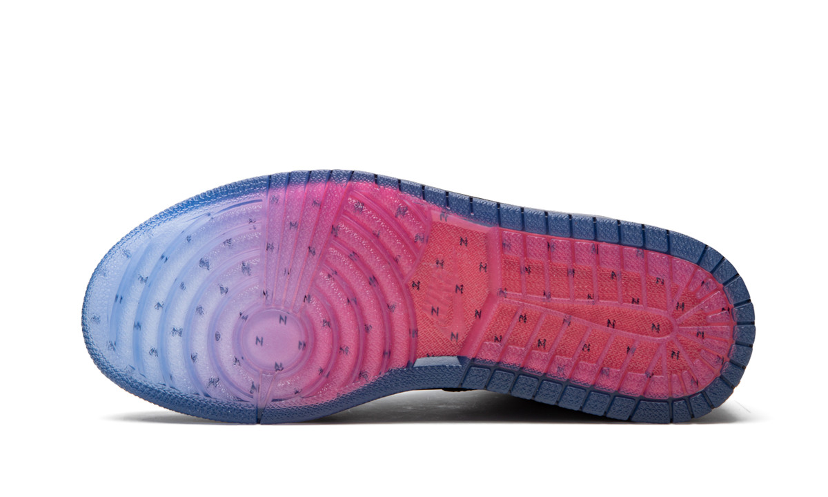 Air Jordan 1 High Zoom "Fearless" BV0006 900