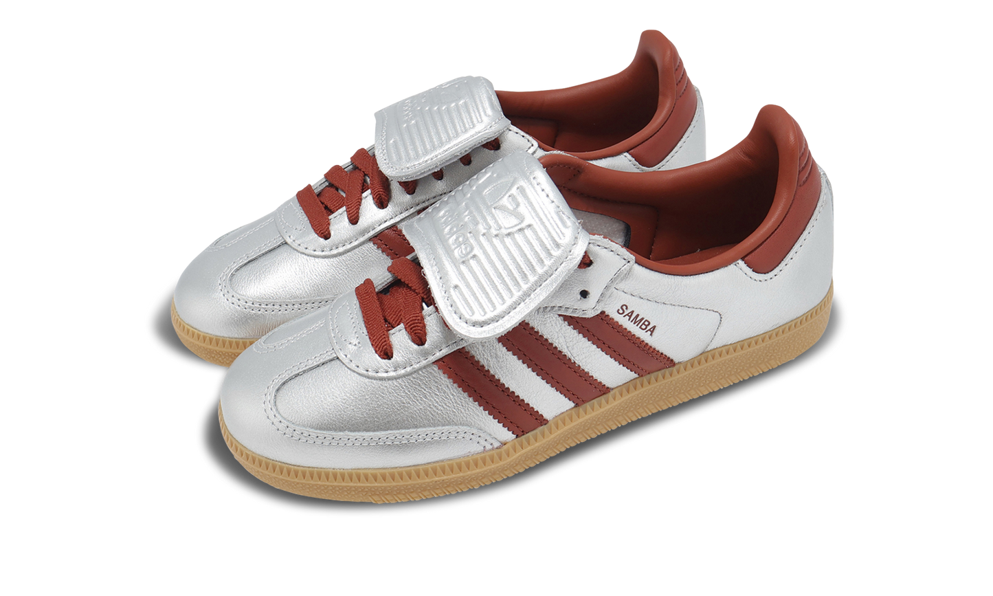 Samba LT WMNS "Silver Metallic Ruby Gum"