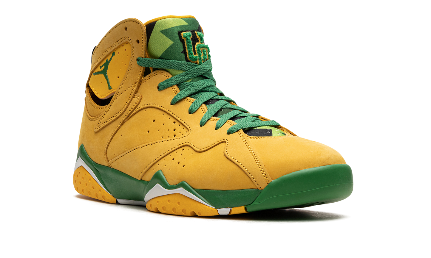 Air Jordan 7 Retro "Oregon PE" CZ7942 703 00