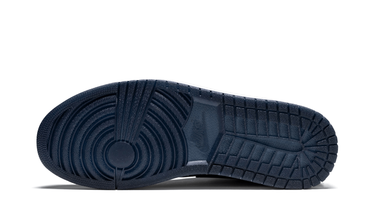 Air Jordan 1 Retro High OG DSM "Dover Street Market" 789747 401