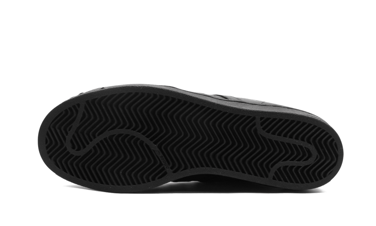 Superstar Foundation "Core Black"