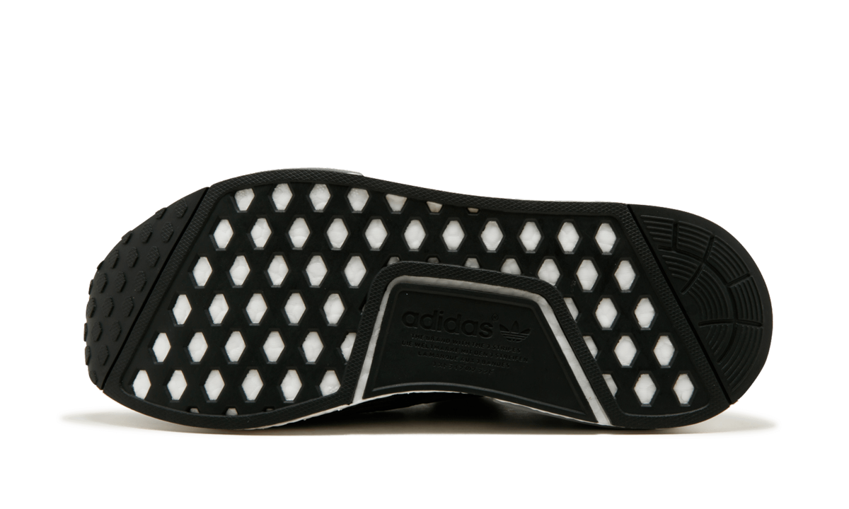 NMD_R1 PK