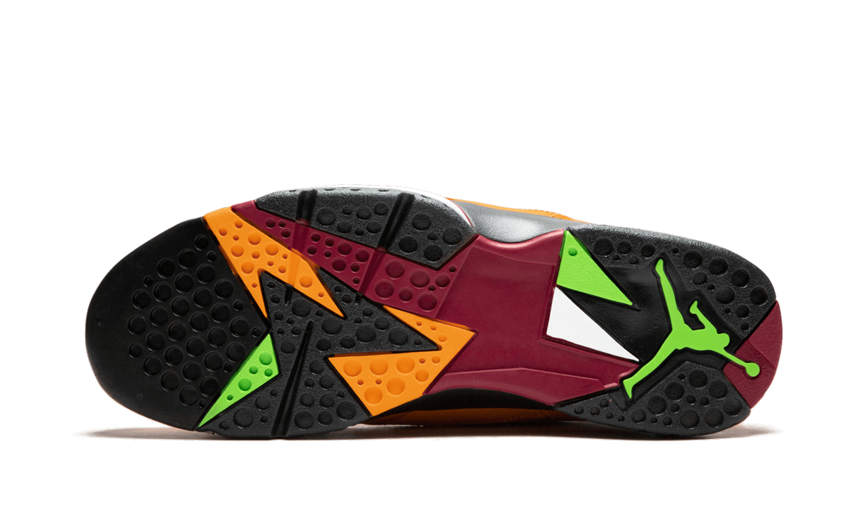 Air Jordan 7 Low NRG "Taxi" AR4422 701