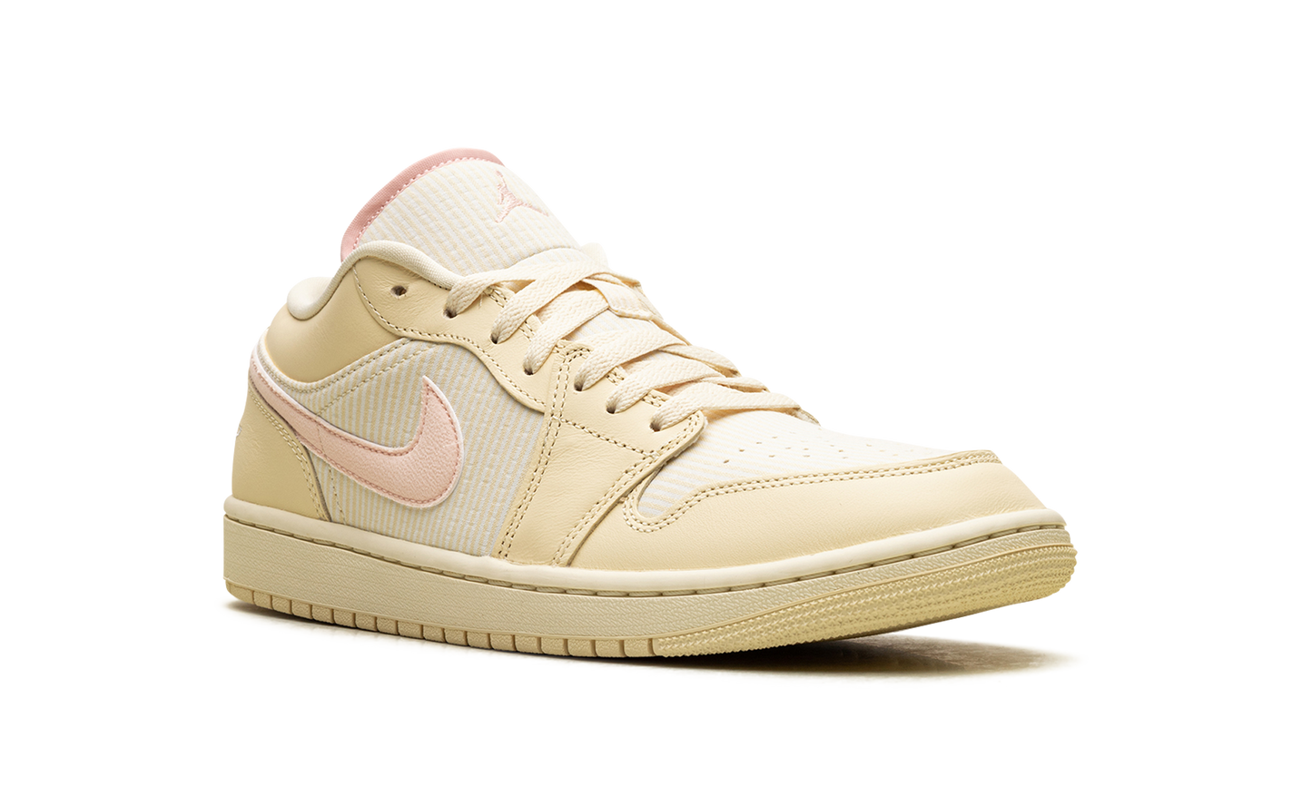 Jordan 1 Low SE WMNS "Seersucker" FQ1925 100