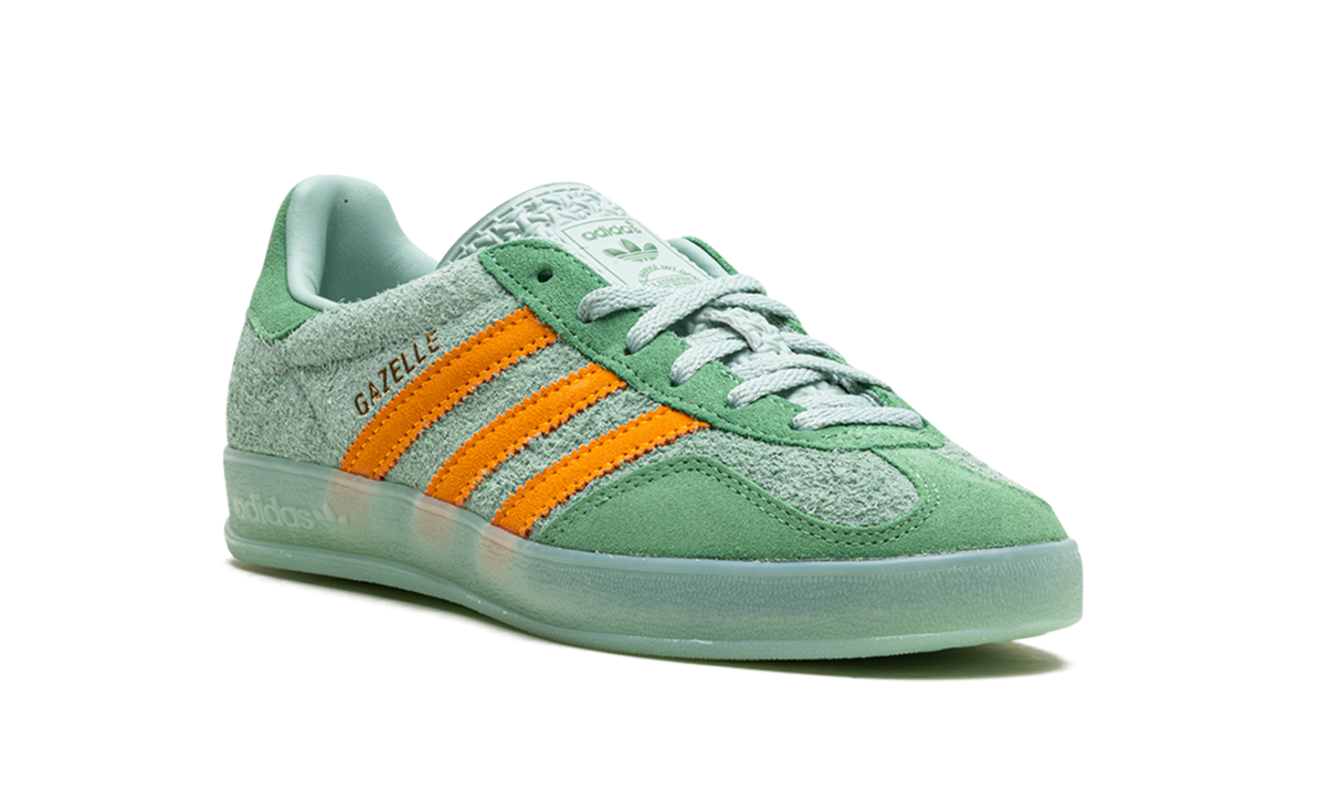 Gazelle Indoor WMNS "Hazy Green Crew Yellow"