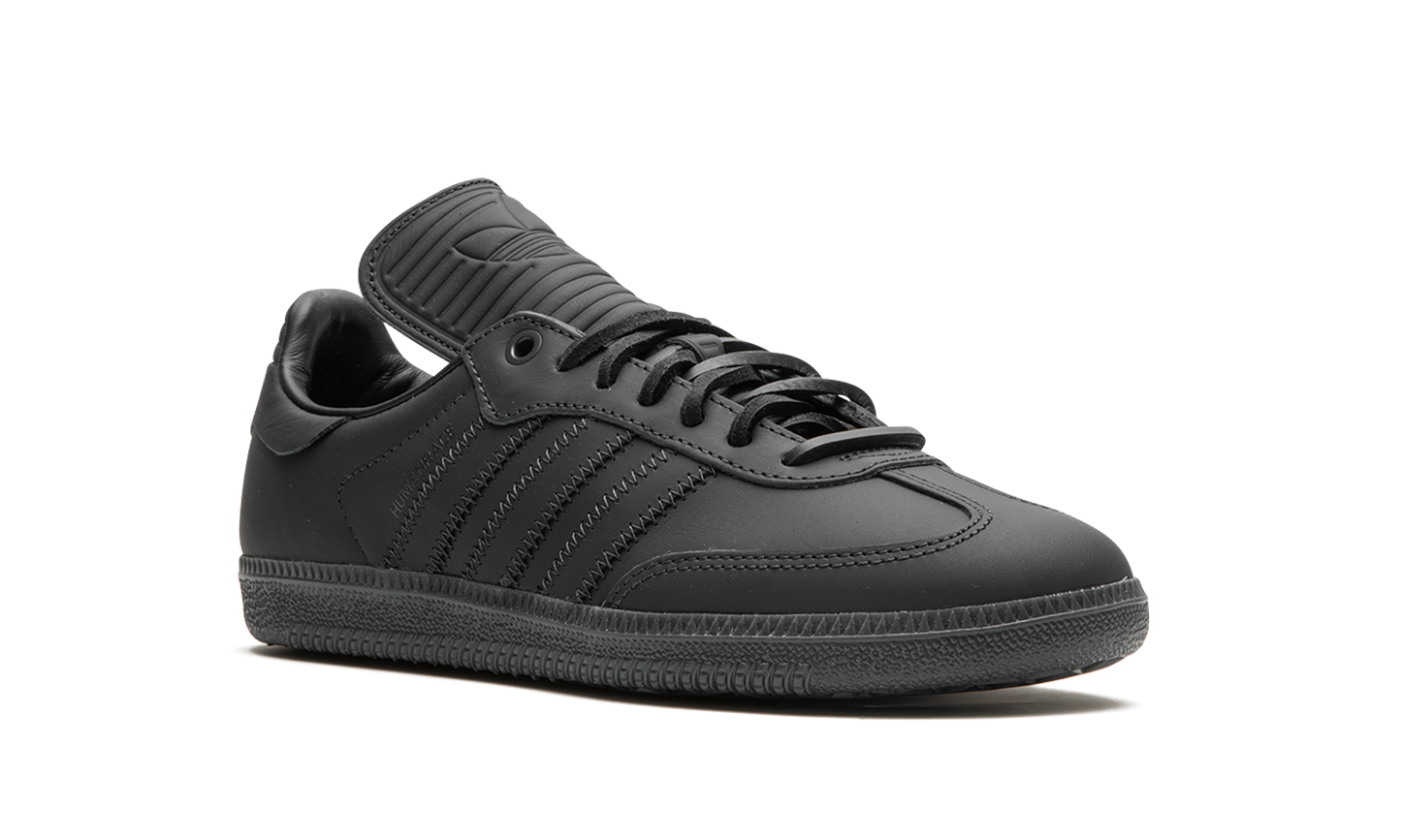 Humanrace Samba "Pharrell Williams - Charcoal"