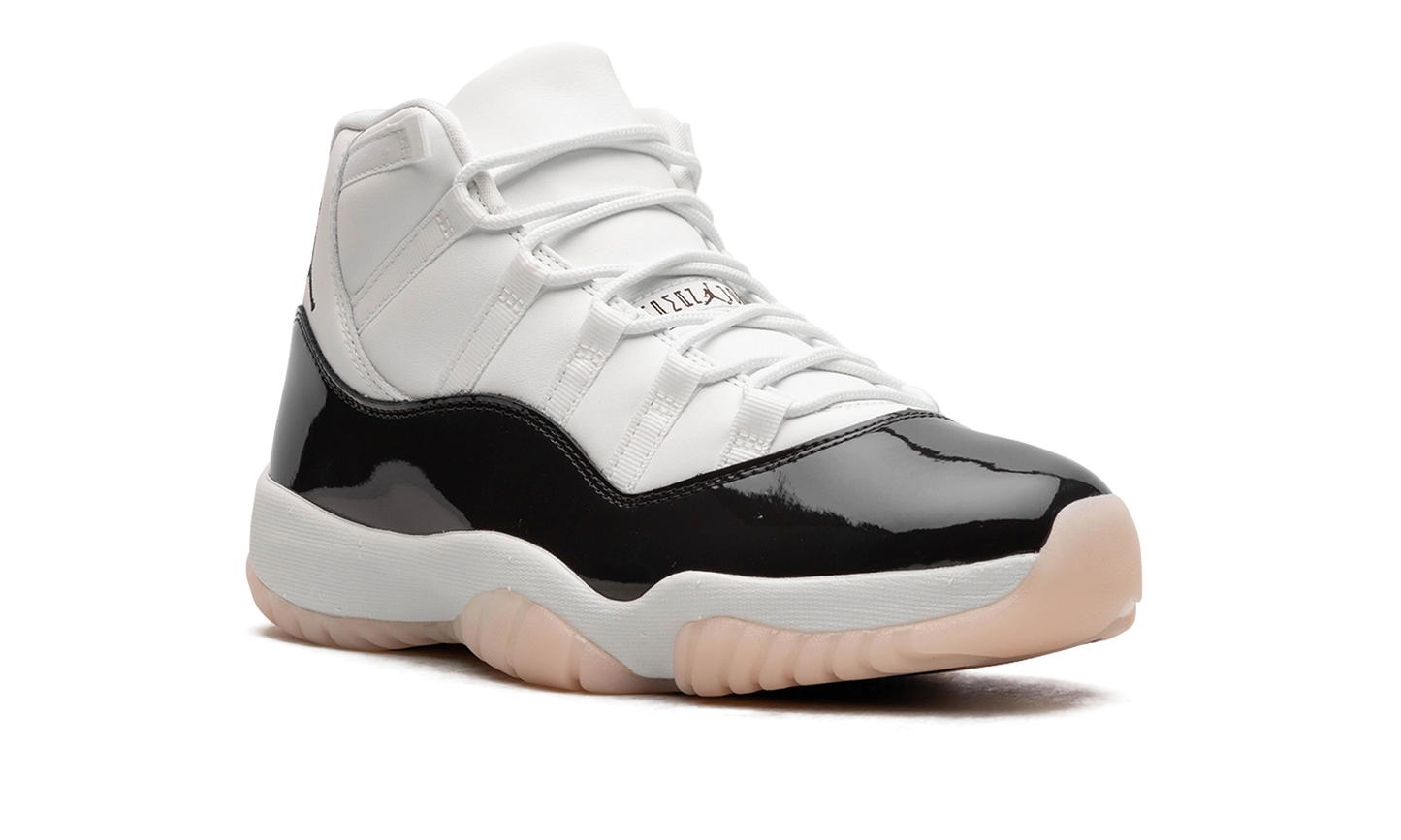AIR JORDAN 11 WMNS "Neapolitan" AR0715 101
