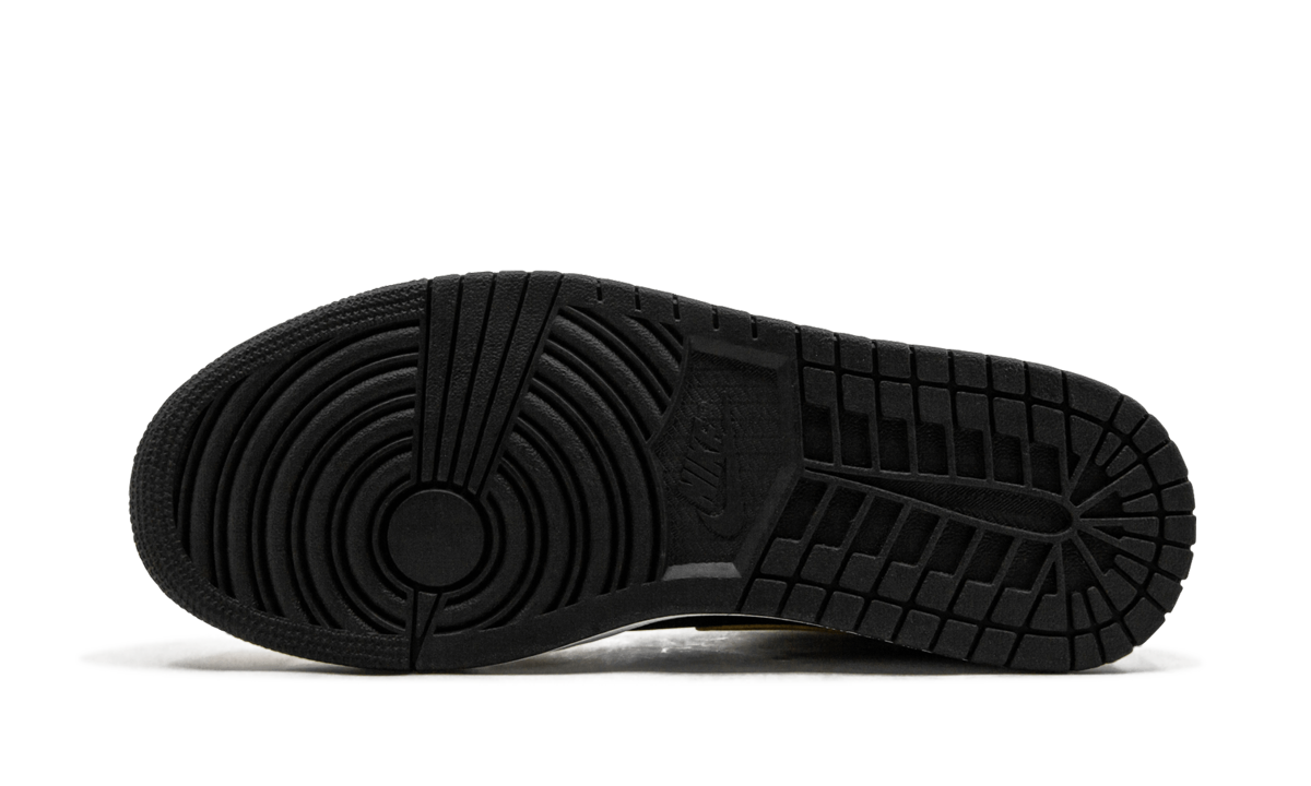 Air Jordan 1 Mid "Reverse New Love" 554724 071