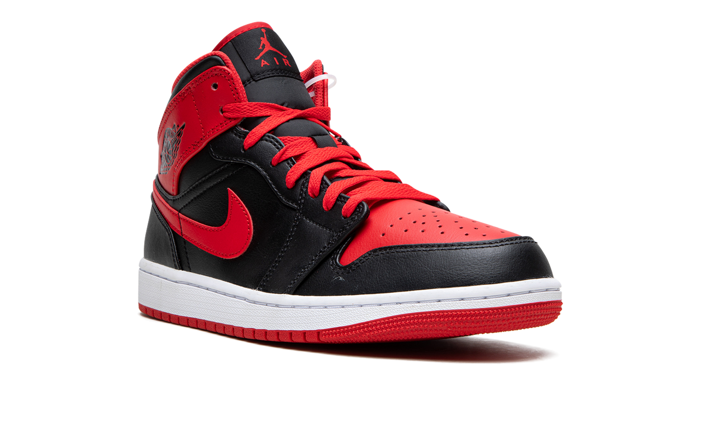Air Jordan 1 Mid "Alternate Bred" DQ8426 060