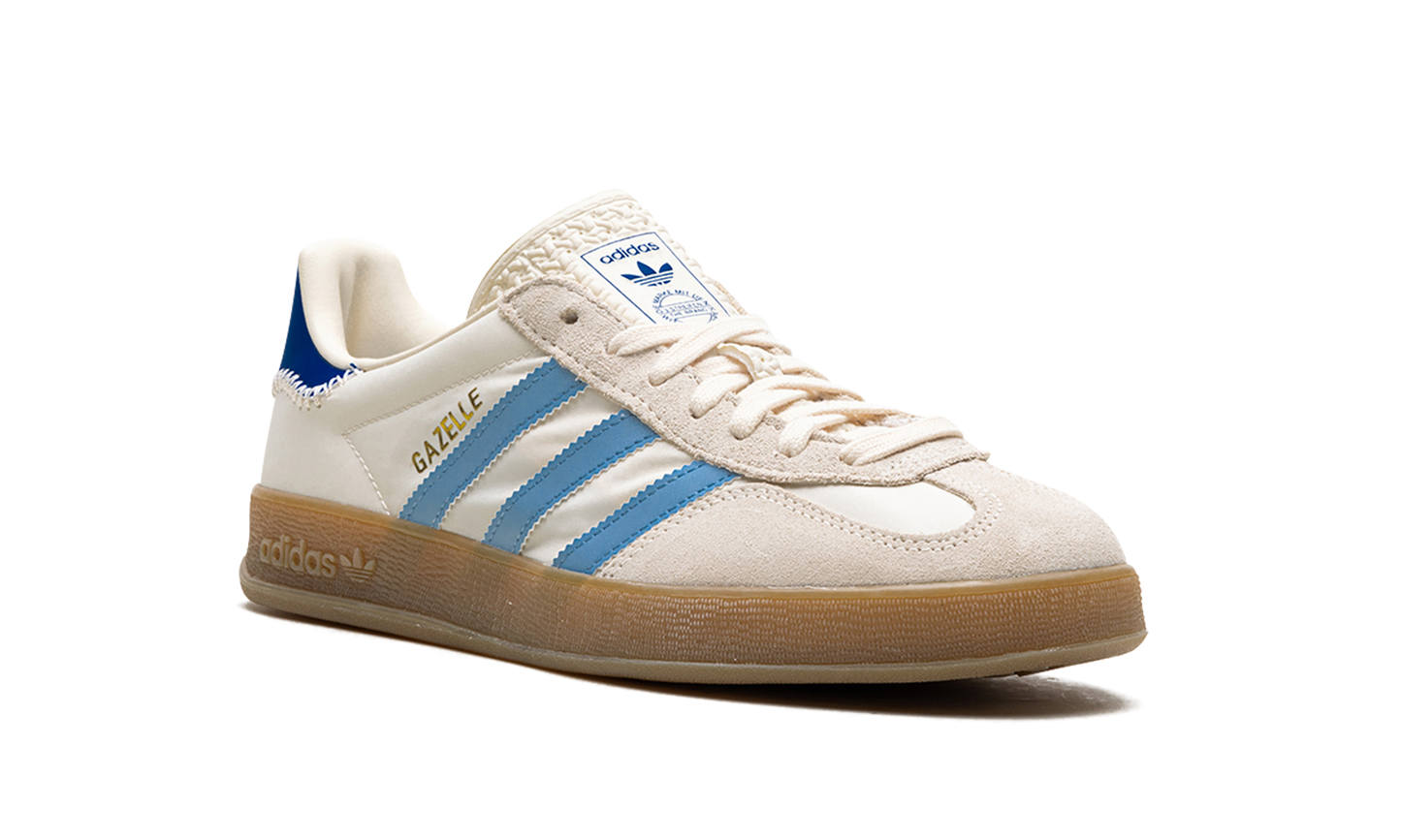 Gazelle Indoor "Off White Clear Sky"