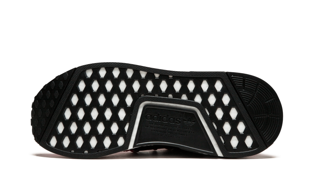 NMD_XR1 Winter "red"