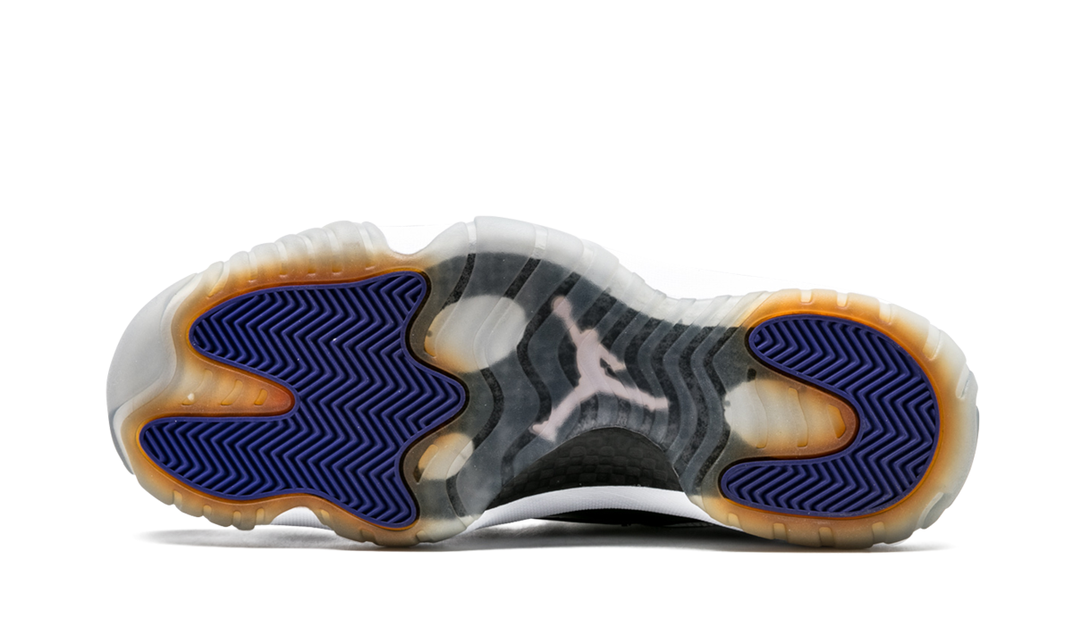 Air Jordan 11 Retro "Concord"