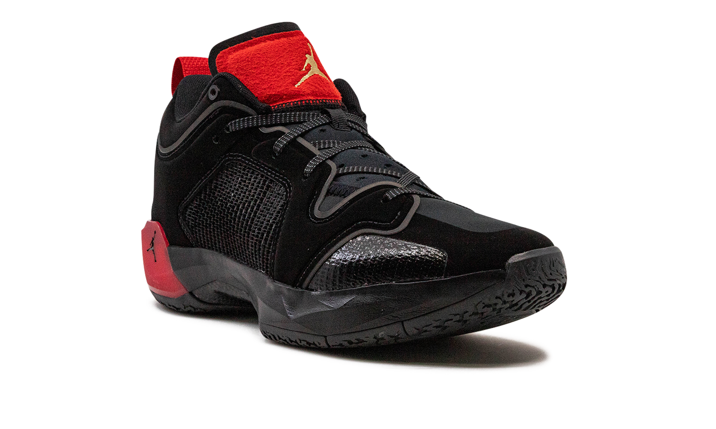 Air Jordan 37 Low "Bred" DQ4122 007