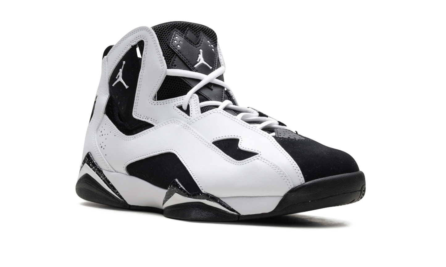Jordan True Flight "White Black" HF4832 100
