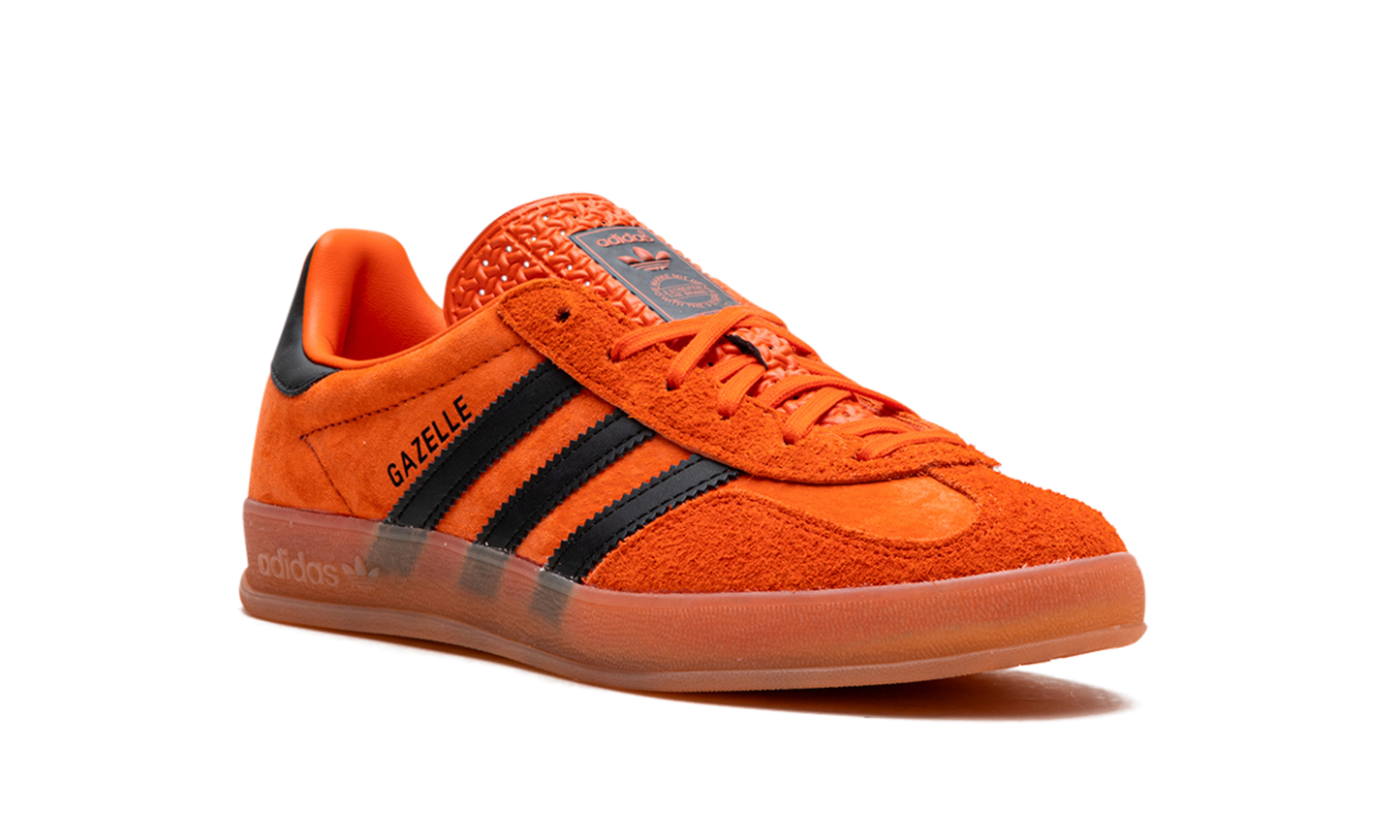 Gazelle Indoor "Orange Gum"