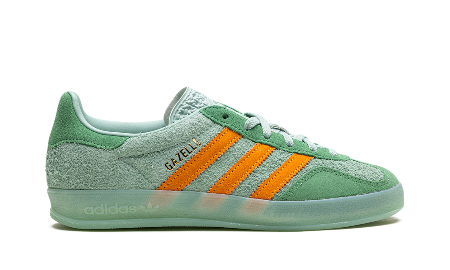 Gazelle Indoor WMNS "Hazy Green Crew Yellow"