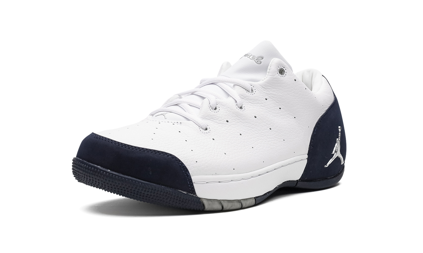 Jordan Carmelo 1.5 Low 311042 101