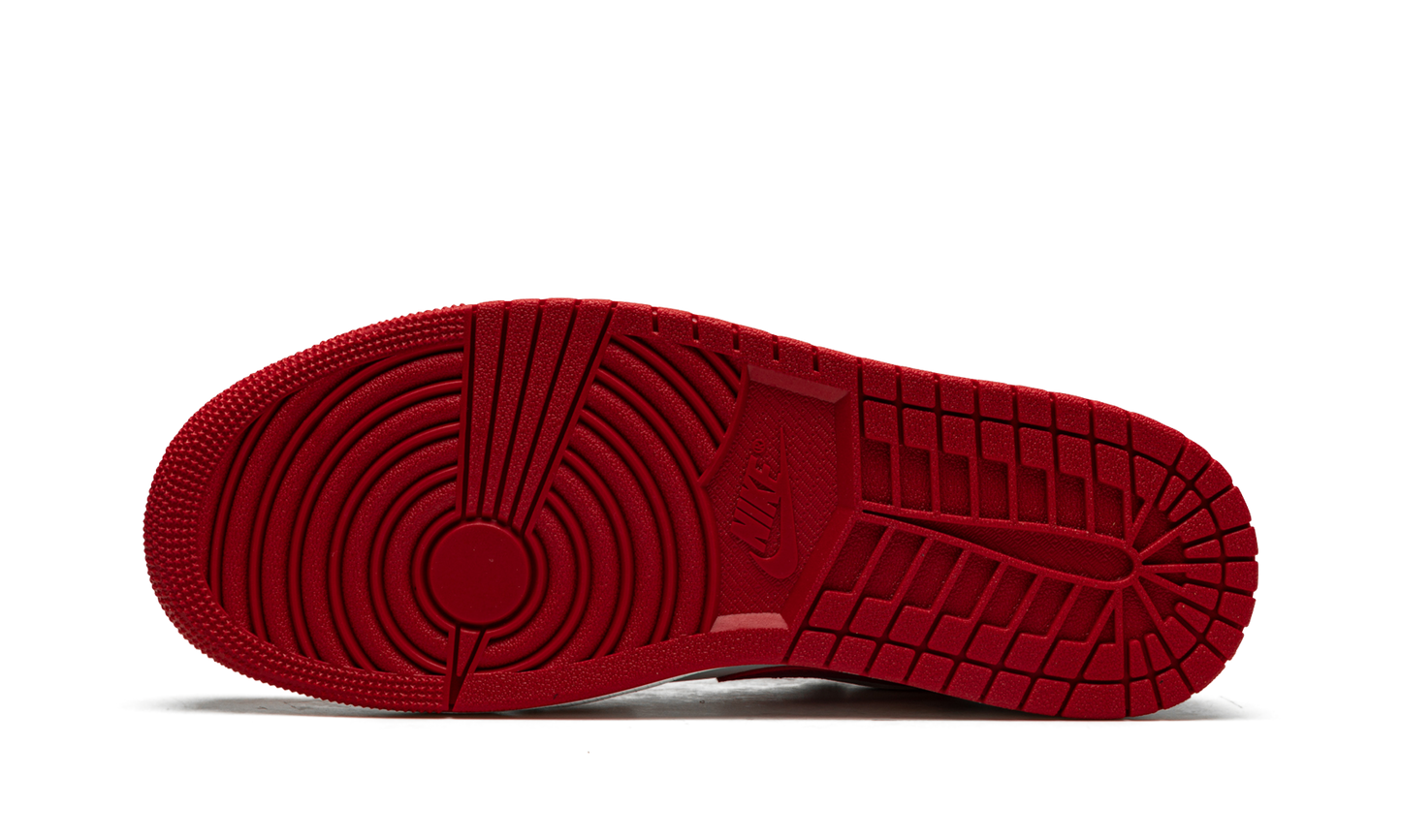 Jordan 1 low "Bulls" 553558 163