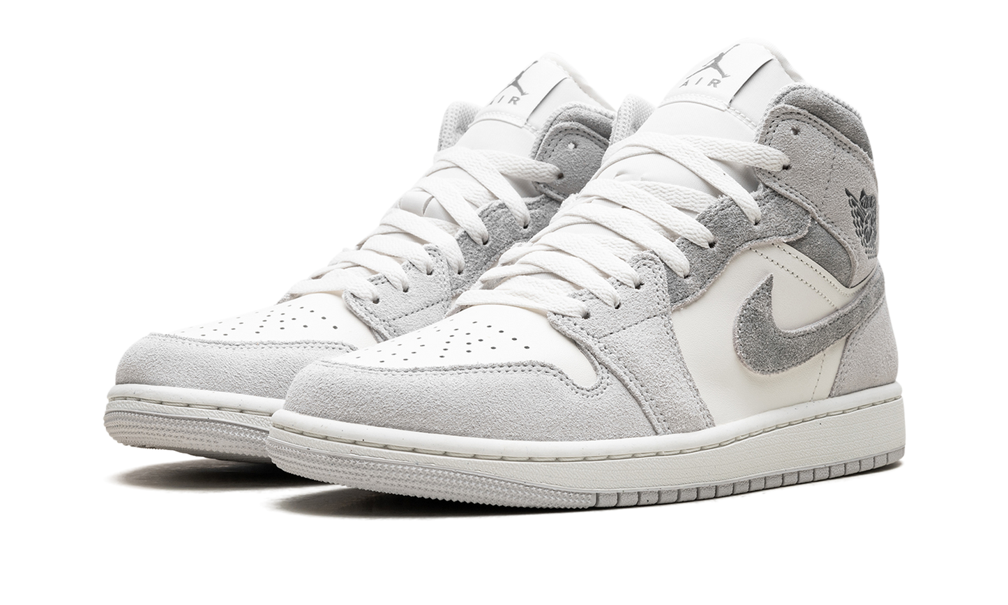 Jordan 1 Mid SE "Grey Sail" FQ7720 002
