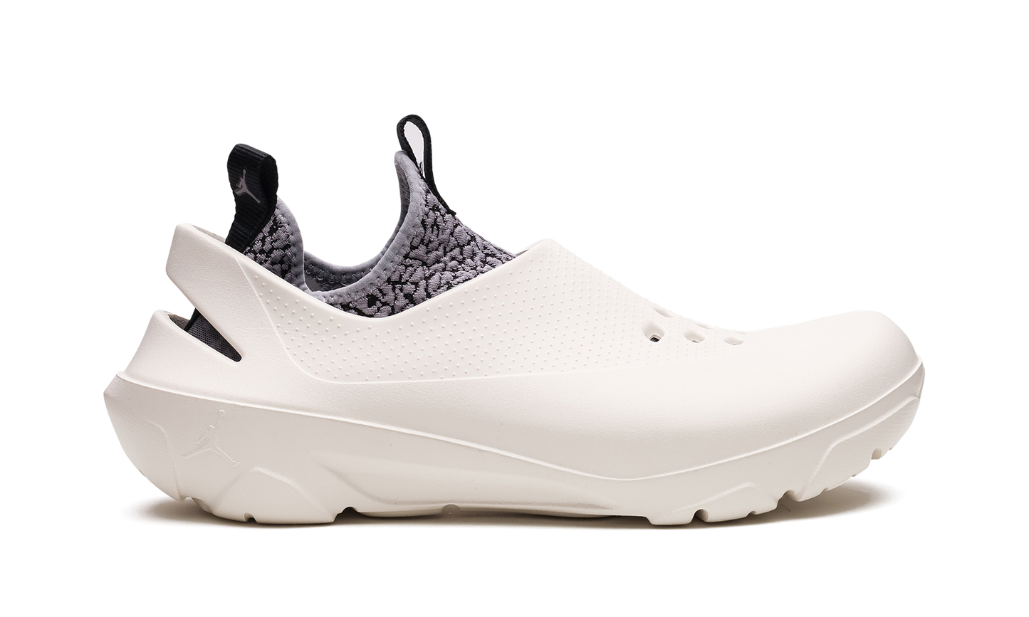 Jordan System.23 Clog DN4890 101