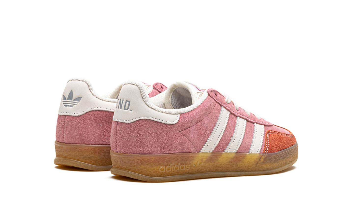 Gazelle Indoor "Laundromat"