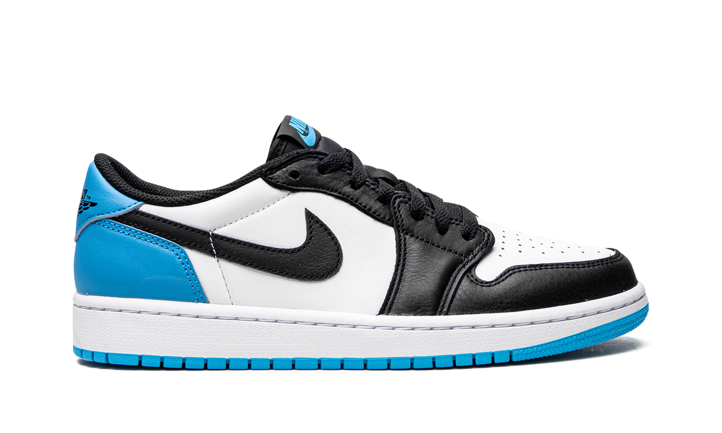 AIR JORDAN 1 LOW OG WMNS "UNC" CZ0775 104
