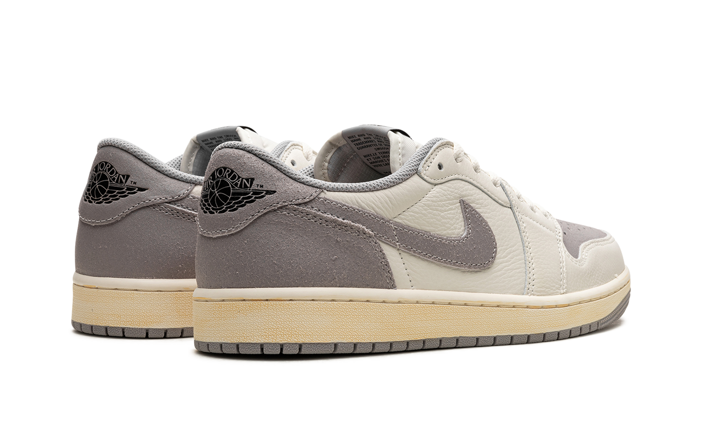 Air Jordan 1 Low EX "Atmosphere Grey" CZ0790 101