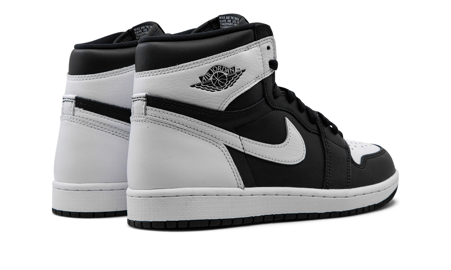 Air Jordan 1 Retro High OG "Reverse Panda" DZ5485 010