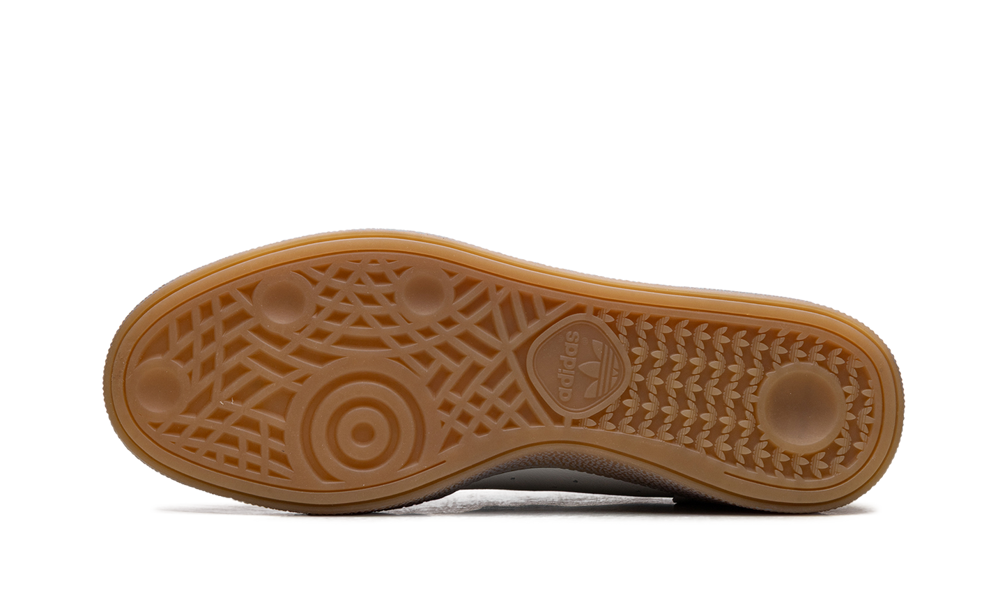 Handball Spezial "Invincible - Crystal White Grey"