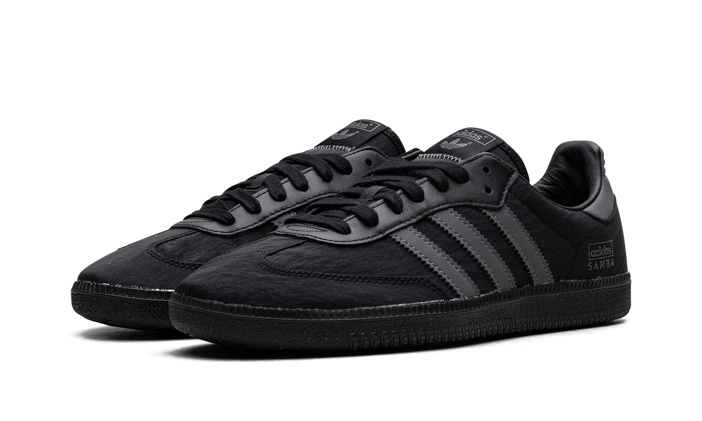 Samba OG "Core Black Reflective"