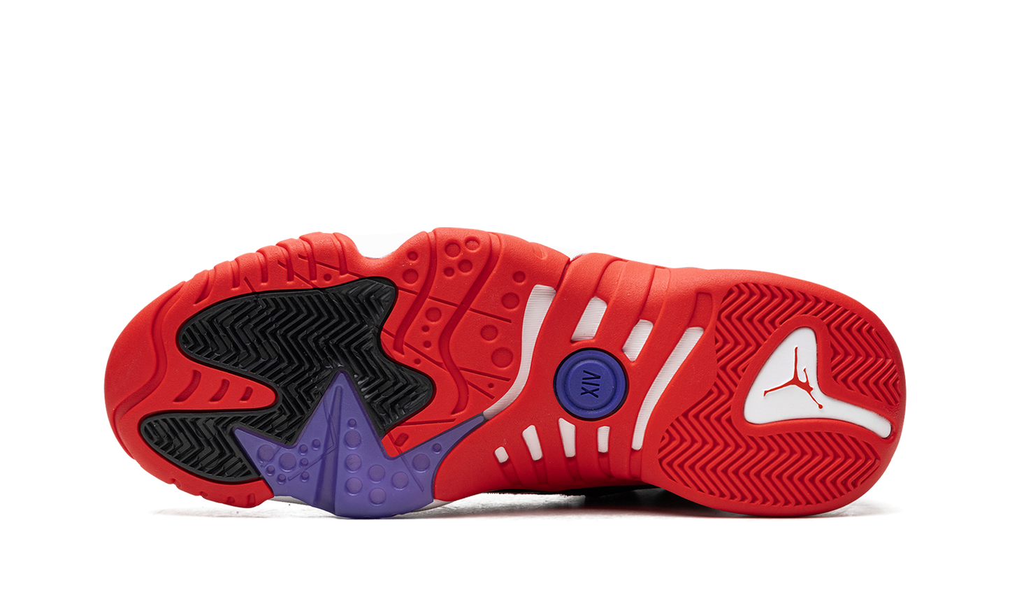 Jordan Jumpman Two Trey "Raptors" DO1925 001