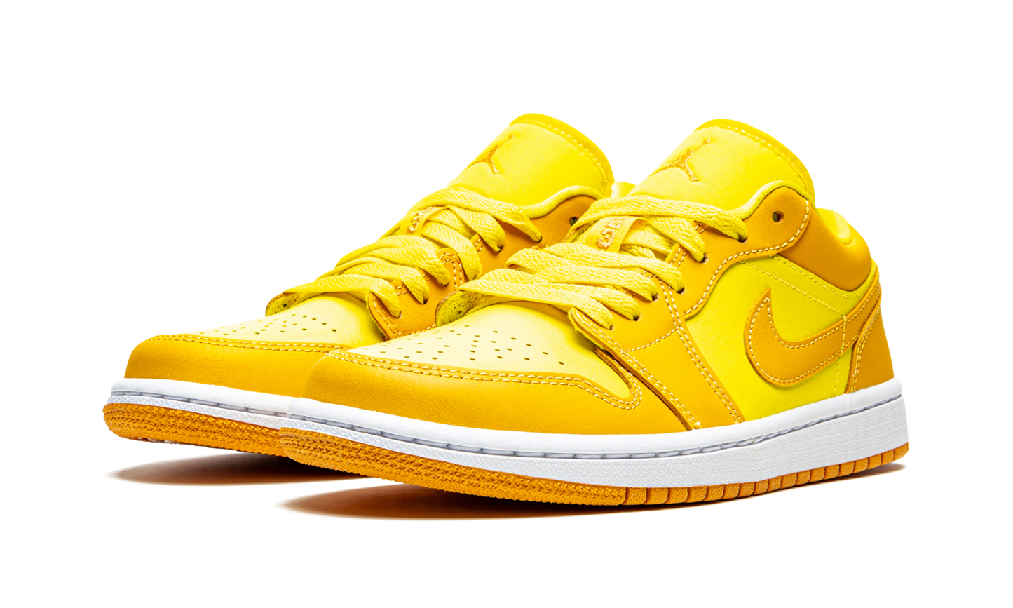 AIR JORDAN 1 LO WMNS "Yellow Strike" DC0774 700