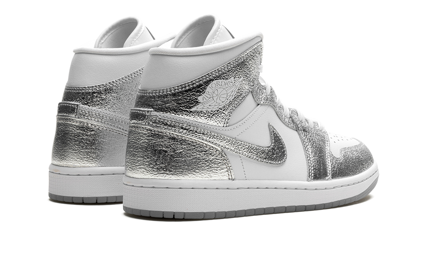Air Jordan 1 Mid SE WMNS "Metallic Silver" FN5031 100