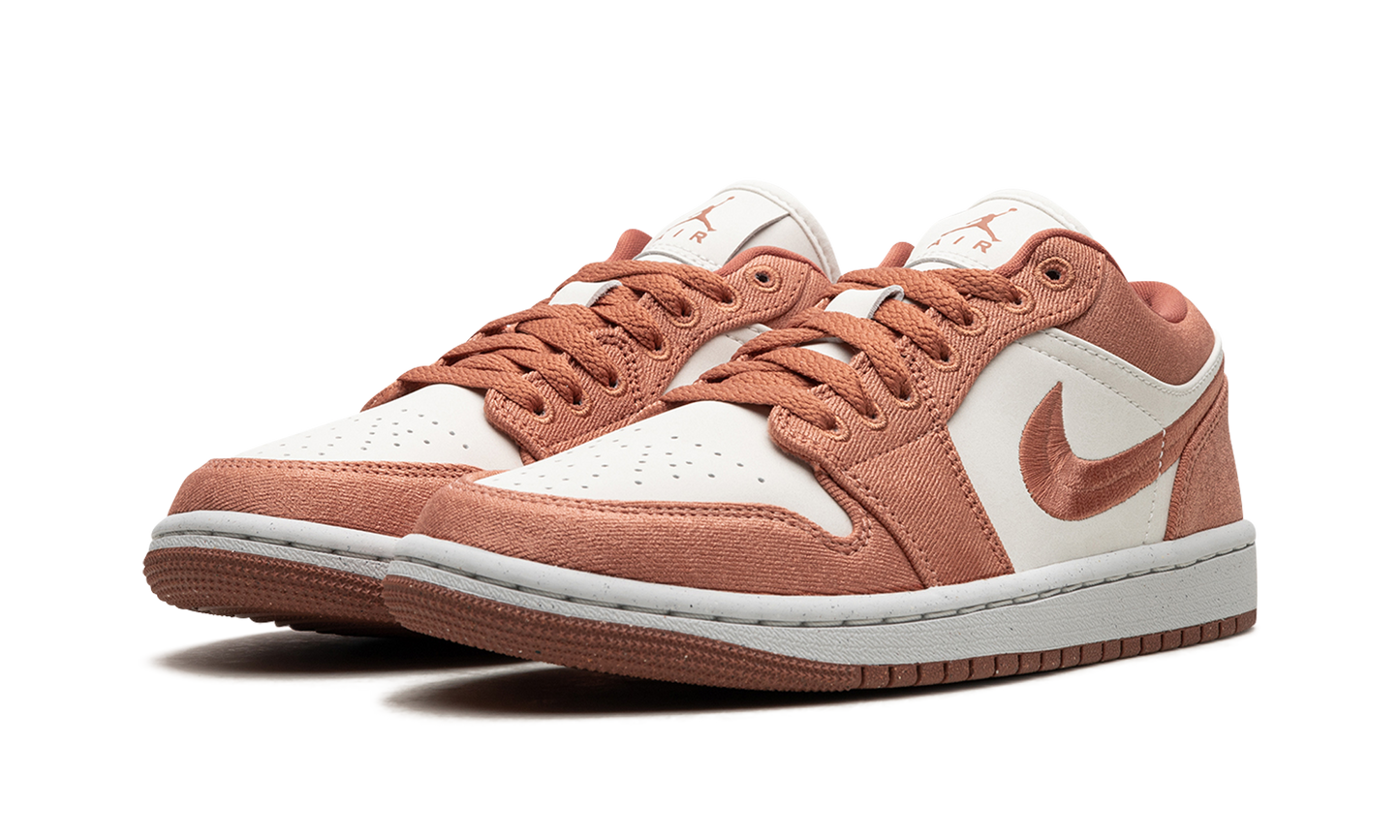 Air Jordan 1 Low WMNS "Sky J Orange" FN3722 801