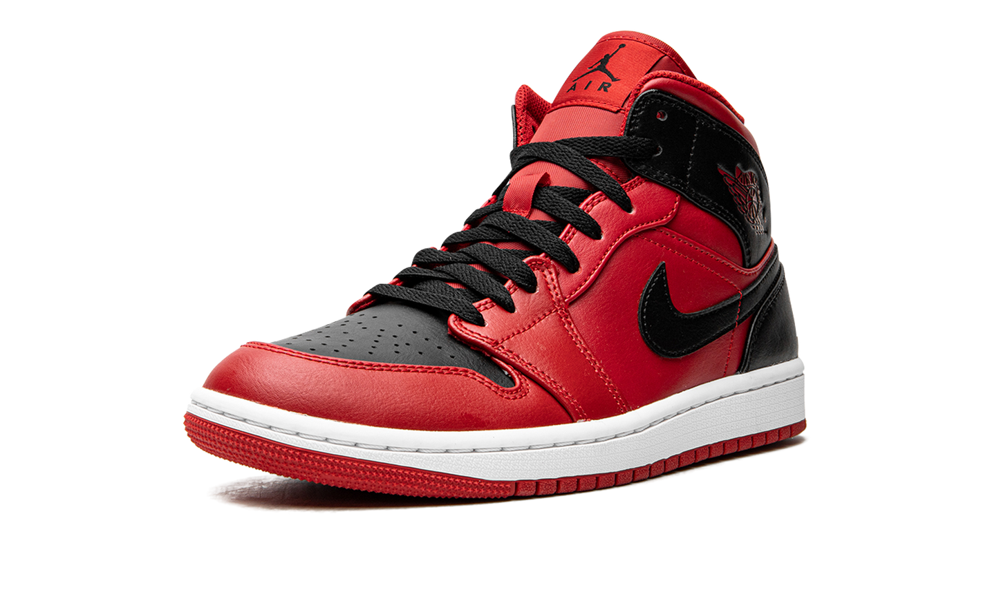 Jordan 1 Mid "Reverse Bred" 554724 660