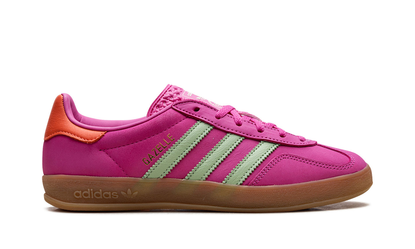Gazelle Indoor WMNS "Semi Lucid Fuchsia"