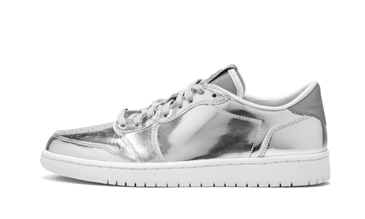 Air Jordan 1 Low Pinnacle "Metallic Silver"