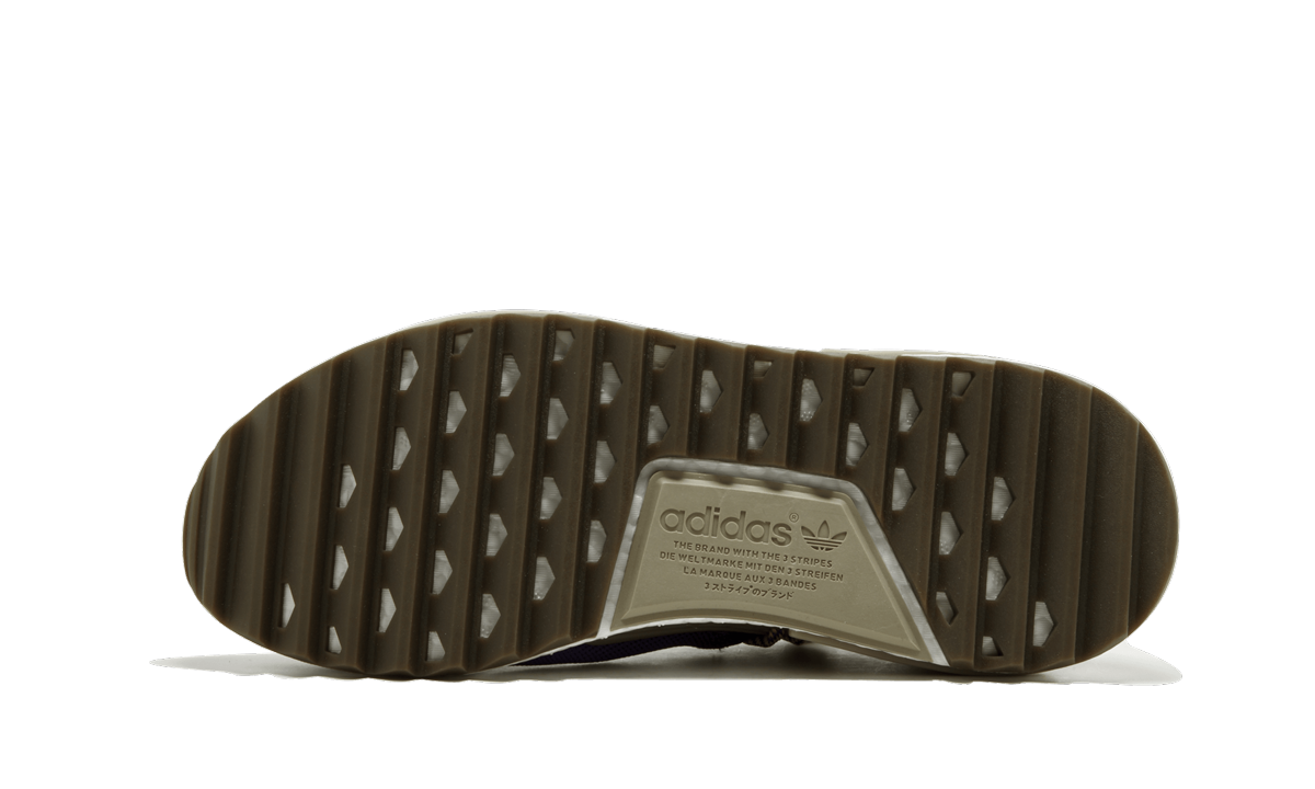 NMD Humanrace Trail "Pharrell Williams - Friends and Family Respira"