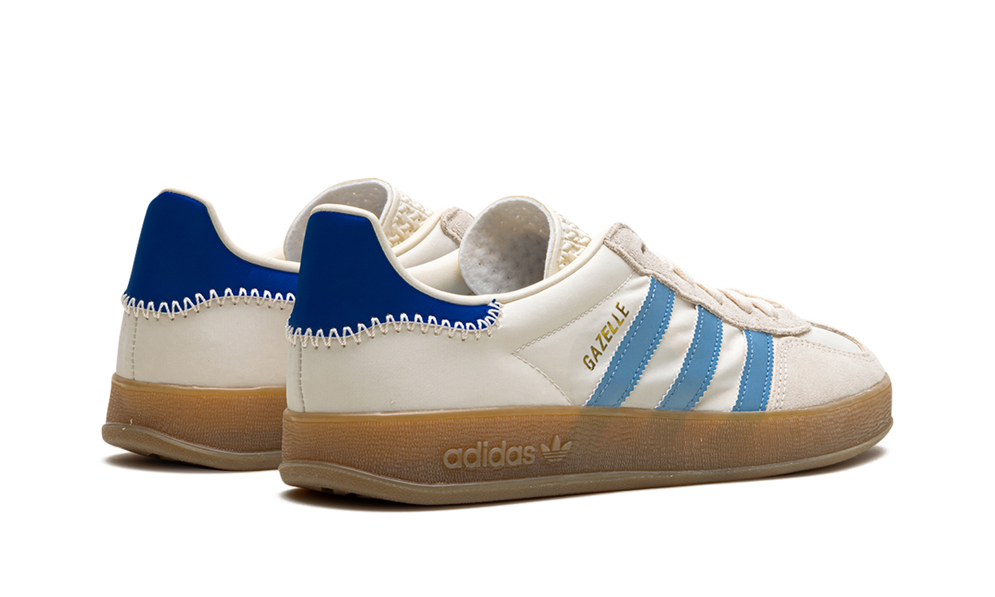Gazelle Indoor "Off White Clear Sky"