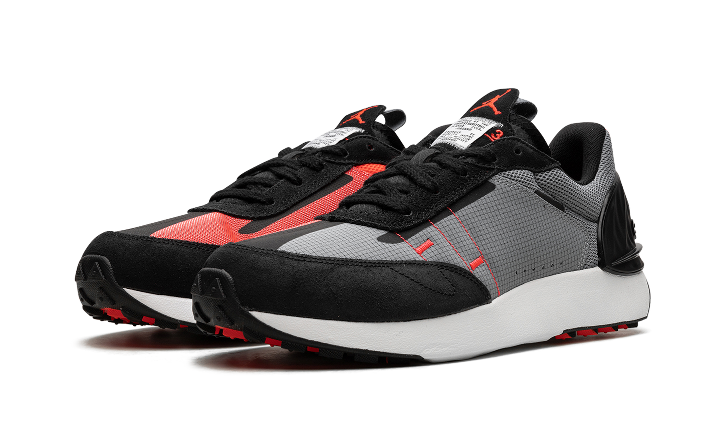 Granville Pro "Cool Grey Infrared" DV1235 001