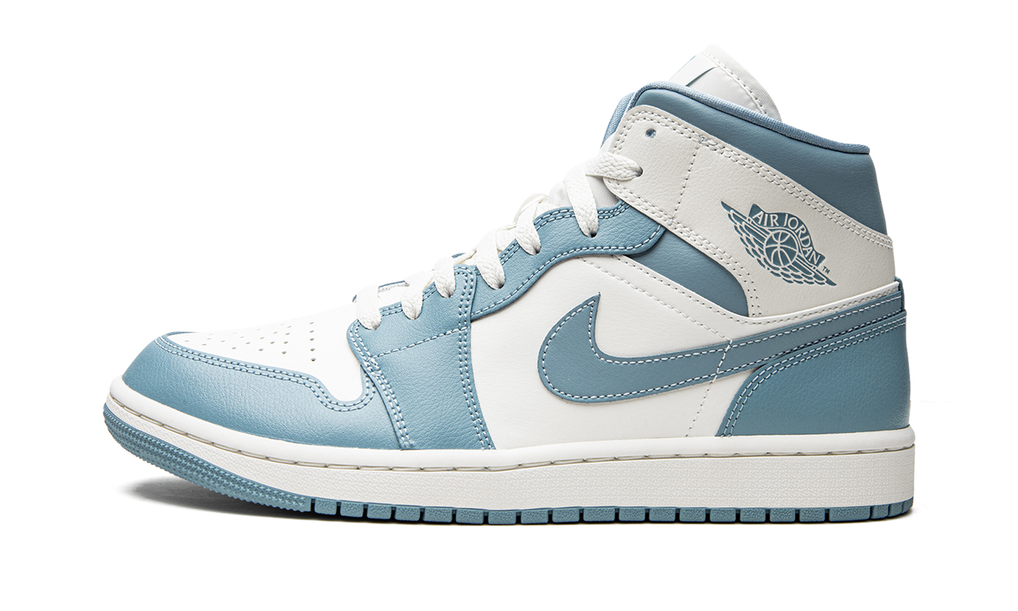 AIR JORDAN 1 MID WMNS "UNC" BQ6472 141