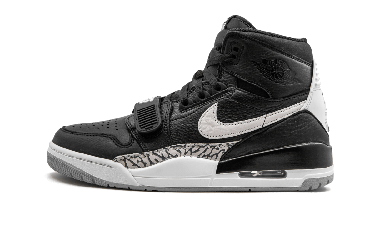 Air Jordan Legacy 312 "Black White"