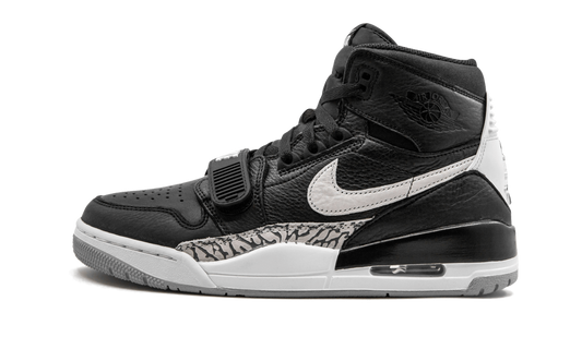 Air Jordan Legacy 312 "Black White"