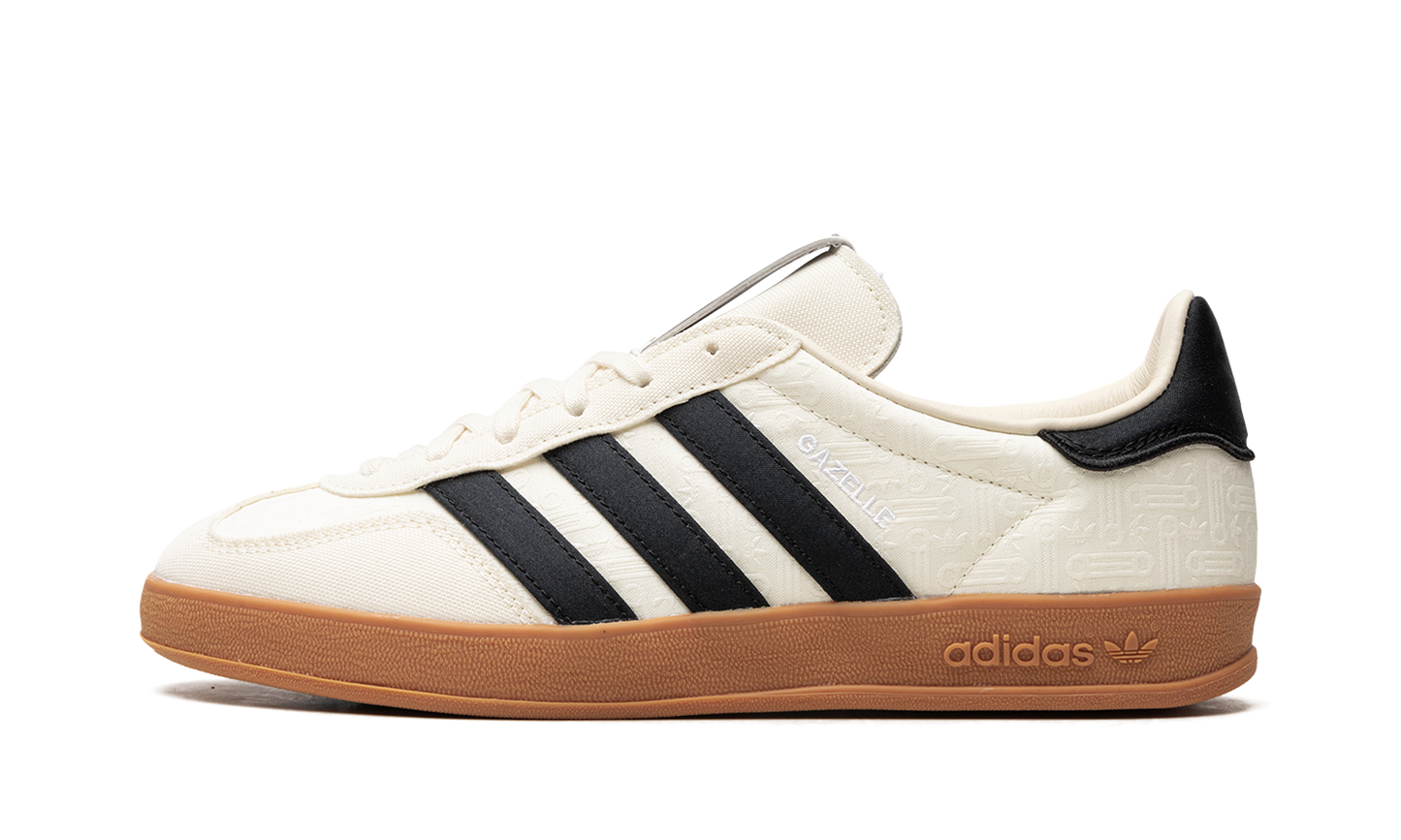 GAZELLE INDOOR "Dorophy Tang"