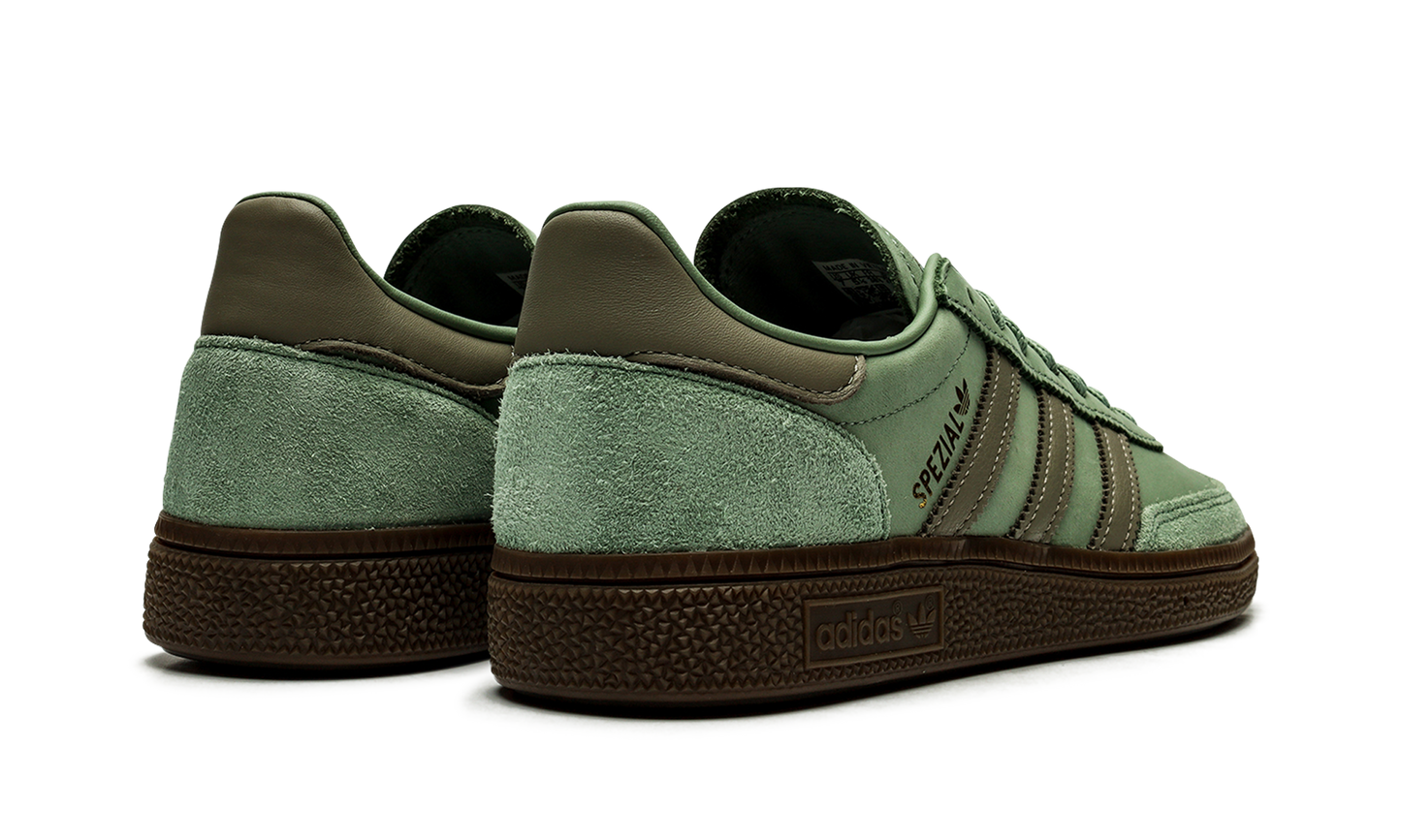 Handball Spezial WMNS "Silver Green"
